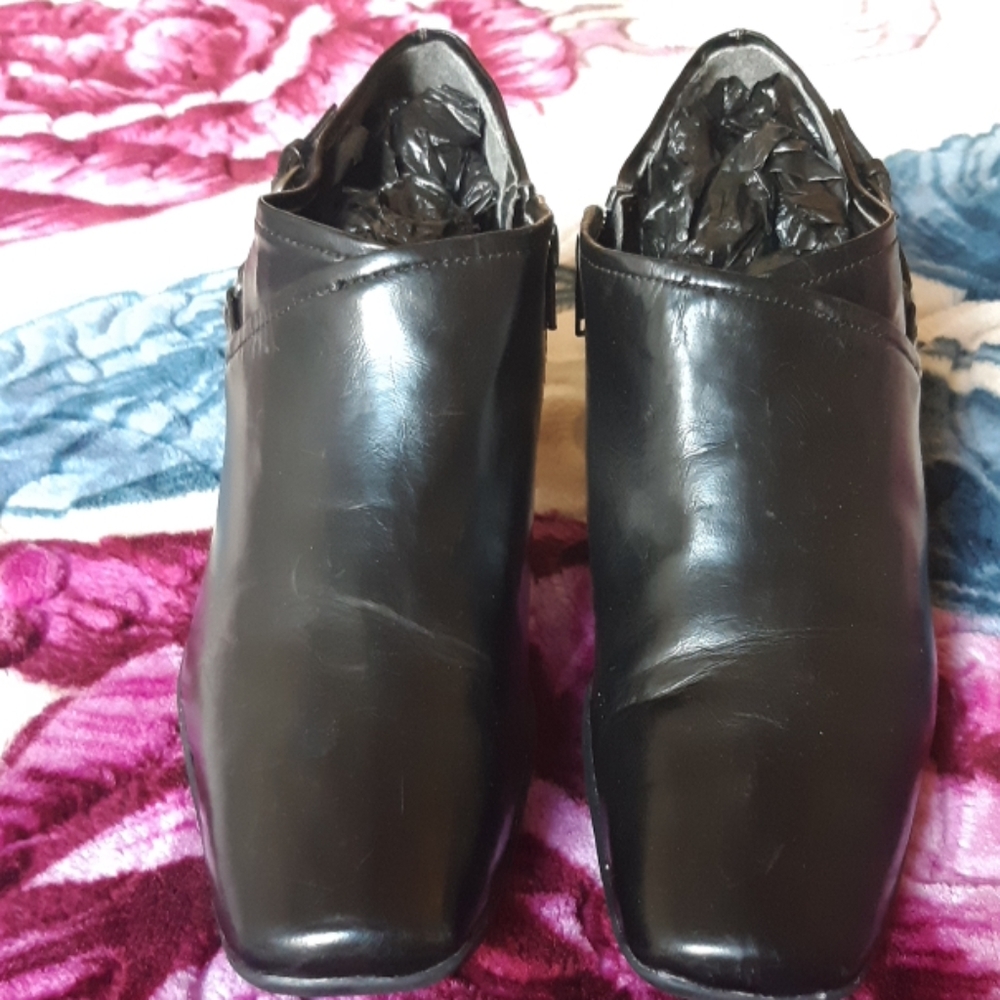 High heels shoes